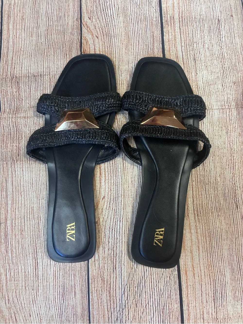 Women’s Zara Sandals Size 10 - Picture 3 of 3